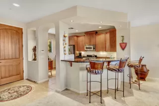 Photo #3: 6015444 Listing 