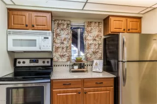 Photo #6: 6015798 Listing