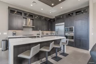 Photo #6: 6016112 Listing