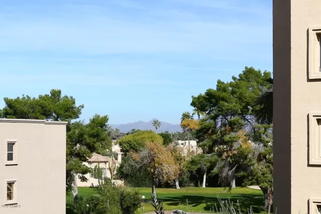 MLS: 6016648 Condo For Sale