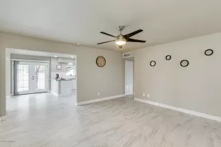 Photo #6: 6016808 Listing