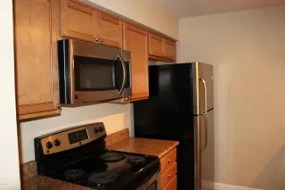 Photo #3: 6016902 Listing