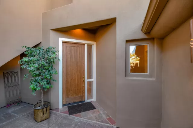 MLS: 6016974 Condo For Sale