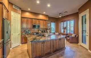 Photo #3: 6017007 Listing 