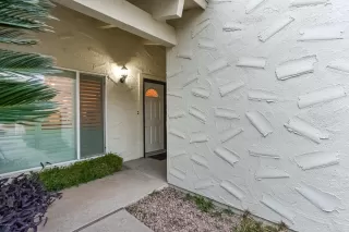 Photo #2: 6017152 Listing