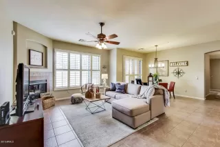 Photo #3: 6017182 Listing