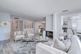 Photo #2: 6017206 Listing