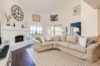 Photo #6: 6017520 Listing