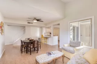 Photo #3: 6017693 Listing
