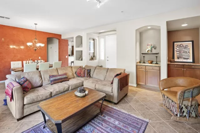 MLS: 6017732 Condo For Sale