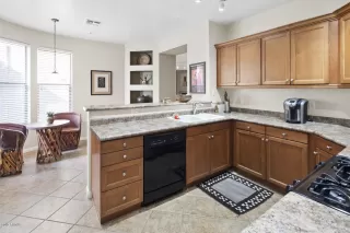 Photo #2: 6017732 Listing