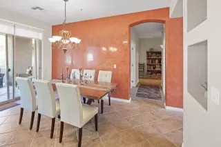 Photo #4: 6017732 Listing