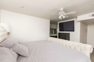 Photo #6: 6018197 Listing