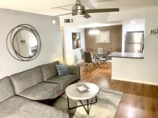 Photo #5: 6018250 Listing