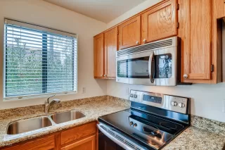 Photo #4: 6018318 Listing