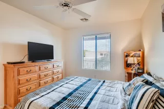 Photo #6: 6018318 Listing