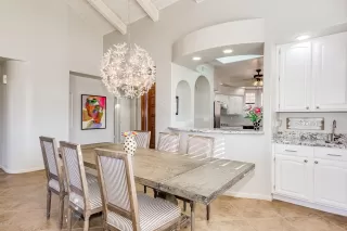 Photo #2: 6018504 Listing
