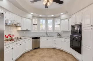 Photo #3: 6018504 Listing