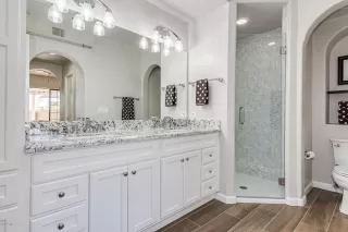 Photo #6: 6018504 Listing