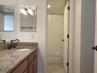 Photo #4: 6018596 Listing