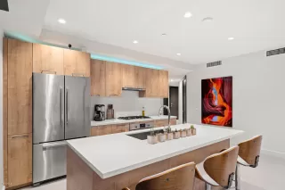 Photo #4: 6018666 Listing