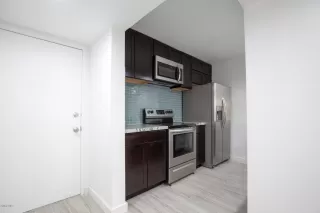 Photo #2: 6018784 Listing