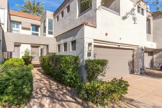 MLS: 6018942 Condo For Sale