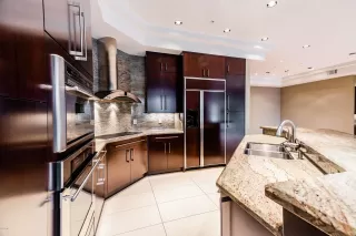 Photo #6: 6019005 Listing