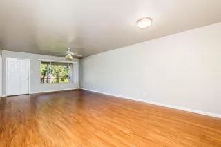 Photo #2: 6019042 Listing