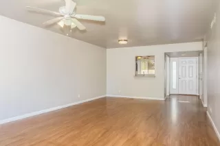 Photo #3: 6019042 Listing