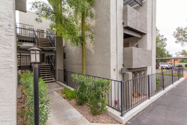MLS: 6019147 Condo For Sale