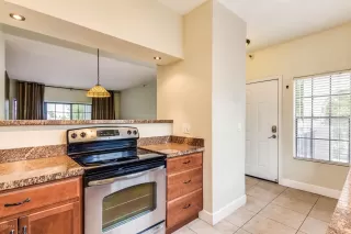 Photo #3: 6019147 Listing