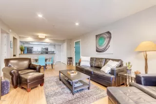 Photo #5: 6019180 Listing