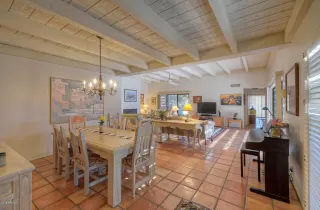 Photo #2: 6019352 Listing