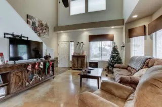 Photo #4: 6019728 Listing