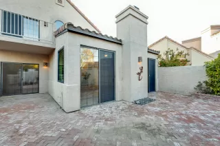 Photo #4: 6019853 Listing 