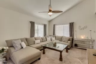 Photo #2: 6019963 Listing