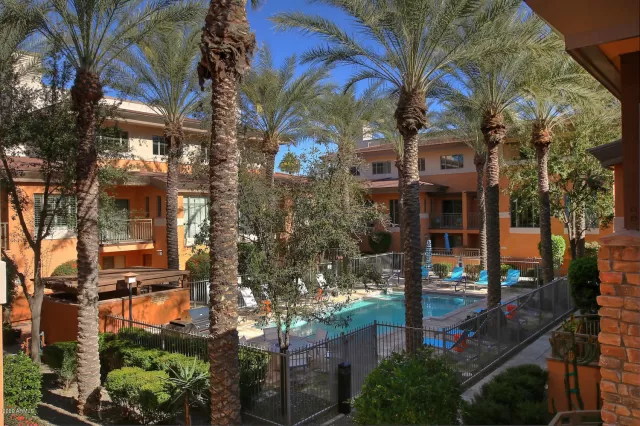 MLS: 6020278 Condo For Sale