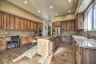 Photo #3: 6020446 Listing