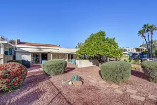 Photo #3: 6020474 Listing