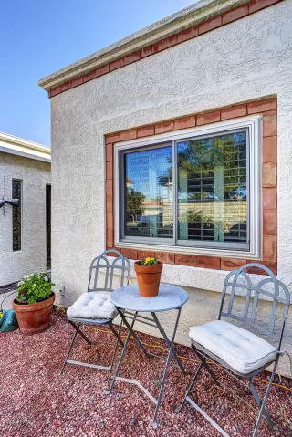 Photo #5: 6020474 Listing
