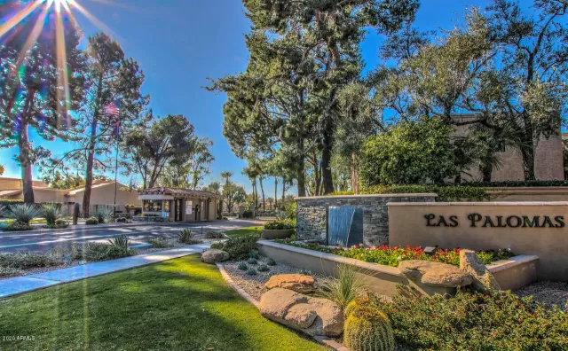 MLS: 6020552 Condo For Sale