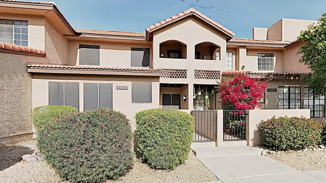 MLS: 6020946 Condo For Sale