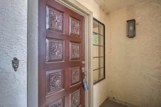 Photo #2: 6021008 Listing