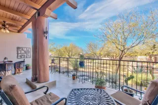 Photo #4: 6021075 Listing