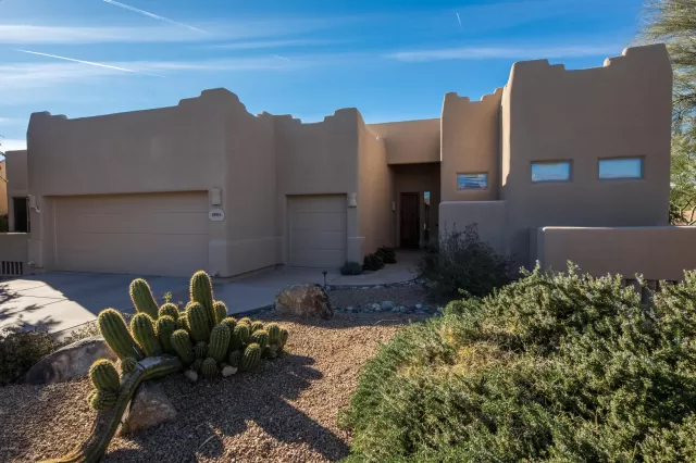 MLS: 6021725 Condo For Sale