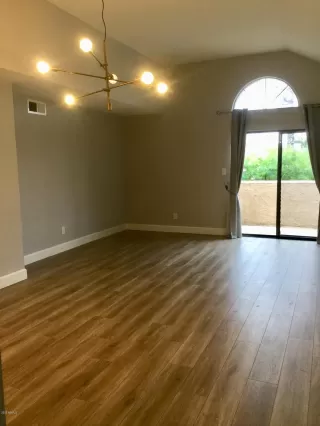 Photo #2: 6021795 Listing