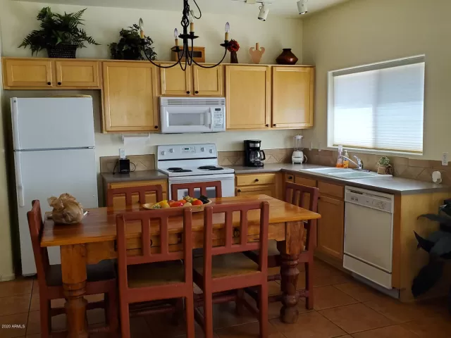 MLS: 6022000 Condo For Sale