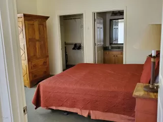 Photo #5: 6022000 Listing