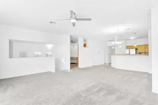 Photo #3: 6022479 Listing